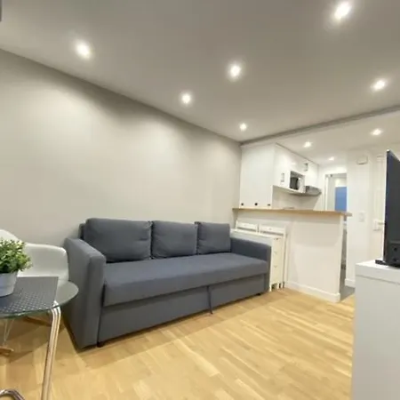 Montparnasse Flat Apartment Paris