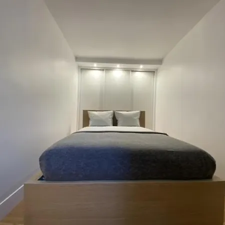 Montparnasse Flat Apartament